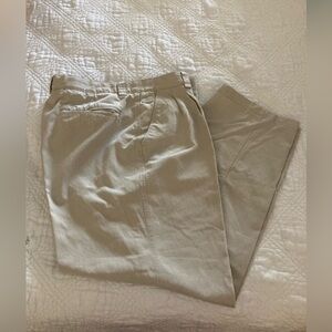 2/10.00 Tommy Bahama Men's Khaki Chinos 38
